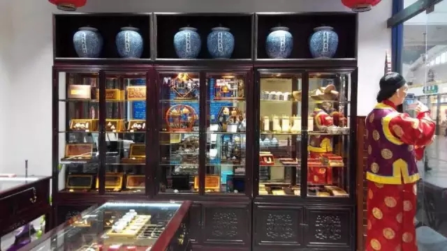 1506058274879424.jpg 640.webp (3).jpg