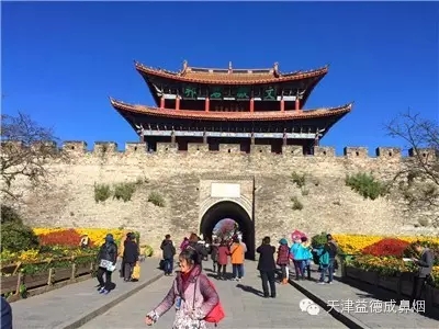 1506138869842279.jpg 640.webp (8).jpg