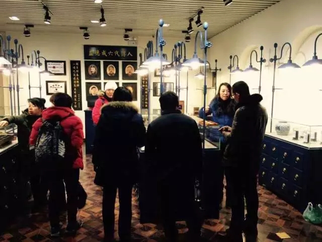 1506241048738114.jpg 640.webp (3).jpg