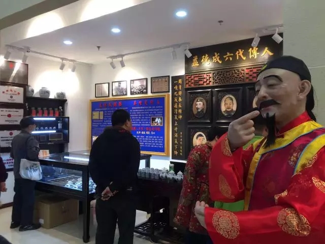 1507533882861522.jpg 640.webp (13).jpg