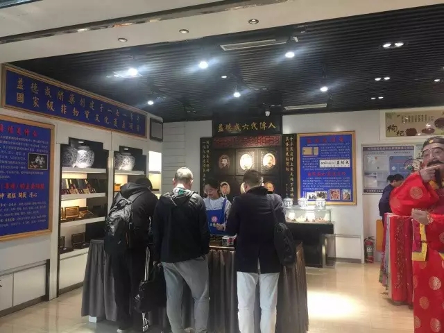 1507615103847649.jpg 640.webp (10).jpg