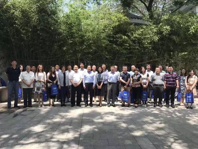 1533629267997974.jpg 640.webp (9).jpg