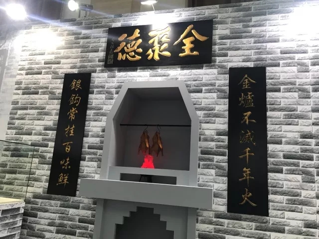 1533629964630449.jpg 640.webp (4).jpg