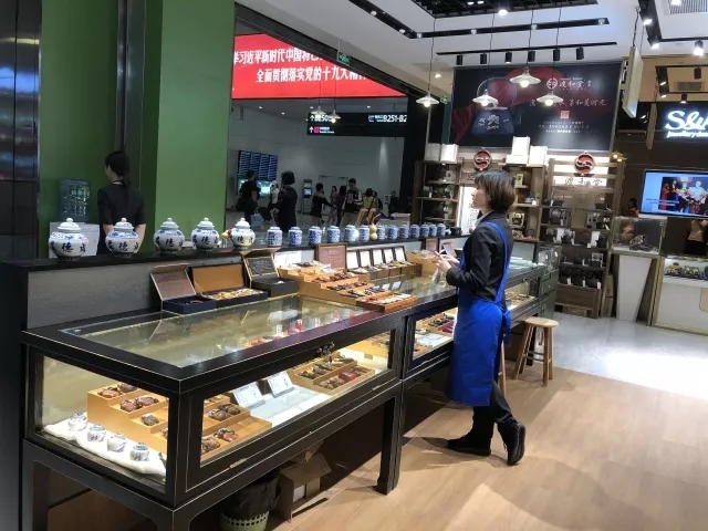 1533631729960777.jpg 640.webp (7).jpg