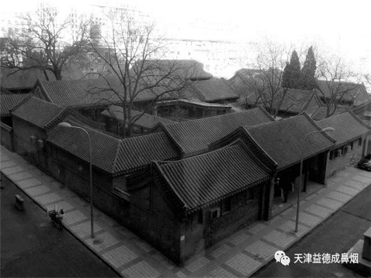 1563945456248466.jpg 640.webp (7).jpg